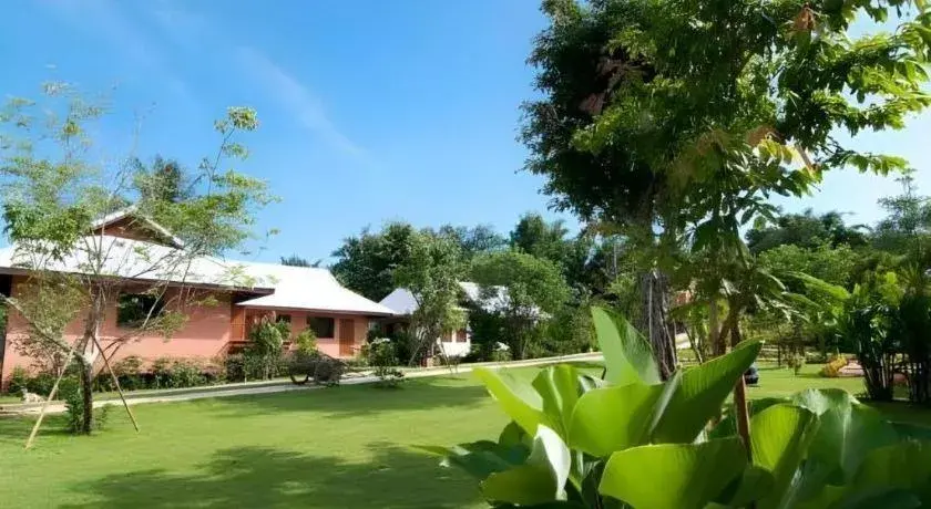 Monn Phu Phrai Monn Phu Phrai