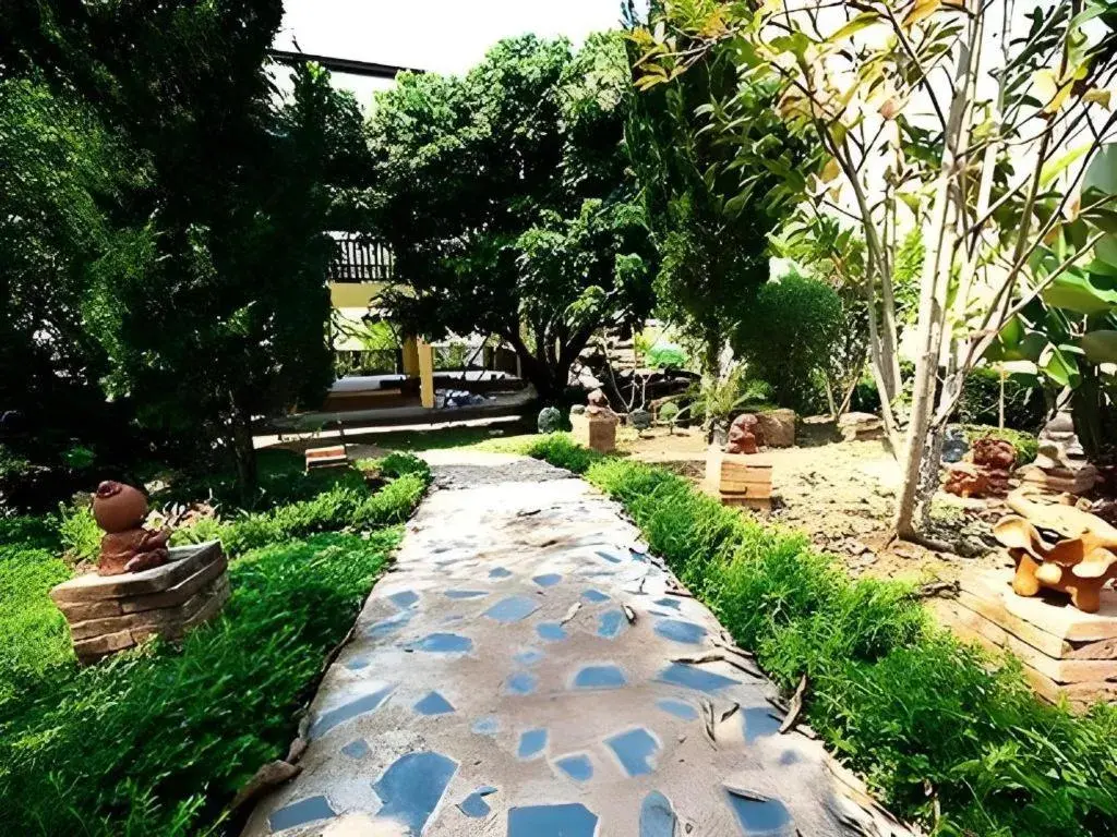 Monn Phu Phrai Monn Phu Phrai