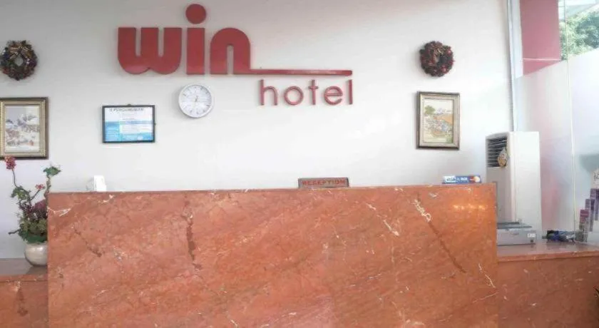 Win Hotel Blok M
