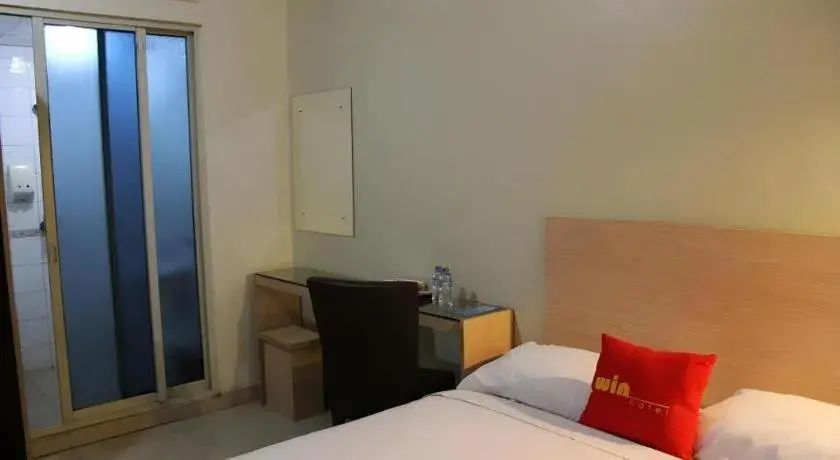 Bed in Win Hotel Blok M Bed in Win Hotel Blok M