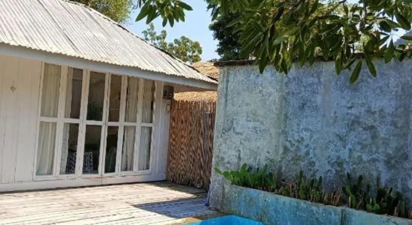 Brassiere Beach Hotel