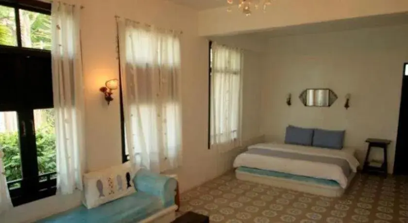 Bed in Brassiere Beach Hotel Bed in Brassiere Beach Hotel