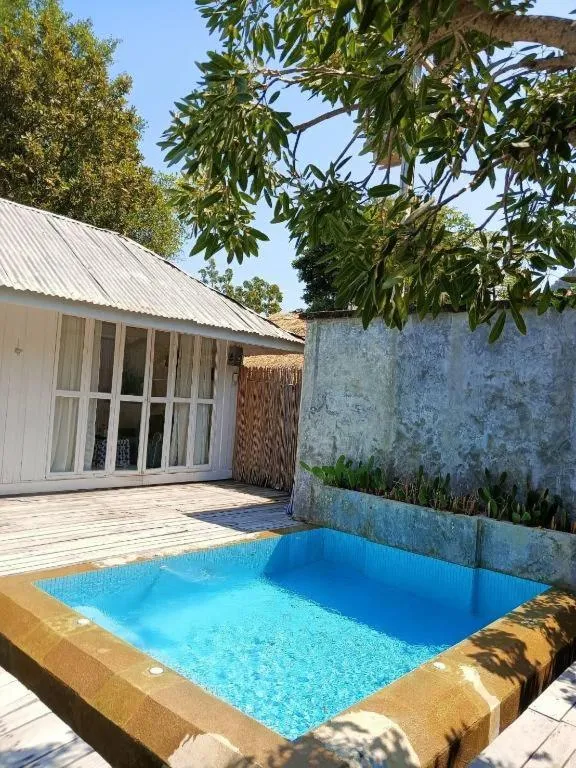 Brassiere Beach Hotel