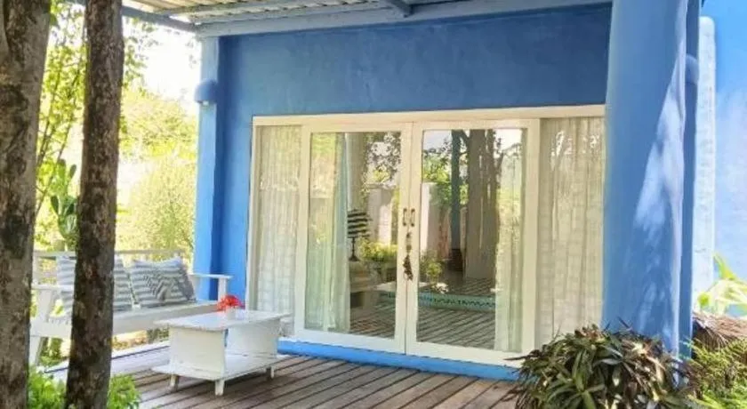 Brassiere Beach Hotel