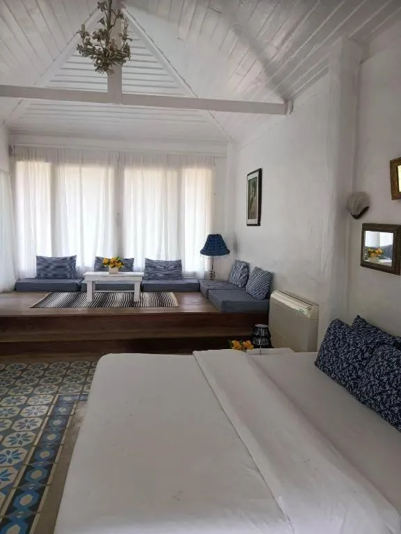 Bed in Brassiere Beach Hotel