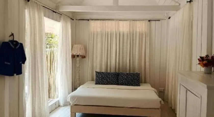 Bed in Brassiere Beach Hotel