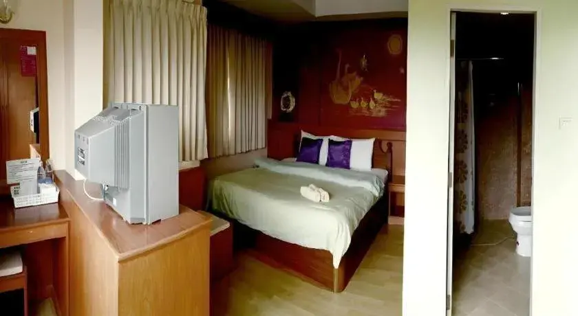 Bed in Loei Orchid Hotel Bed in Loei Orchid Hotel