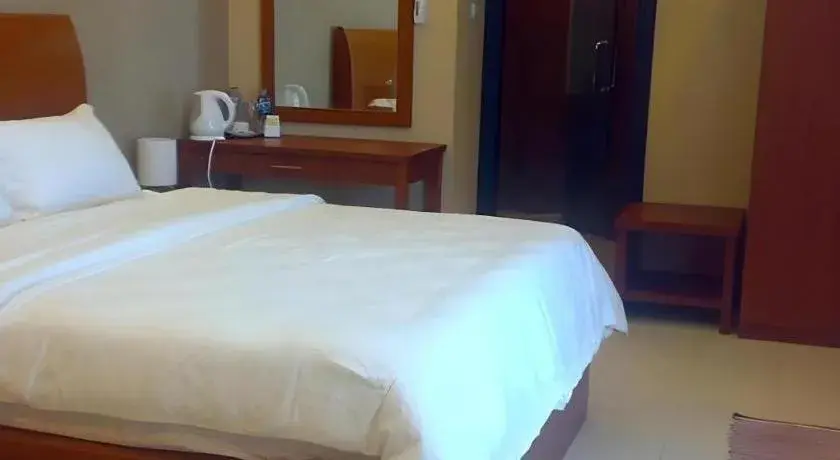 Bed in Hotel Minahasa Bed in Hotel Minahasa