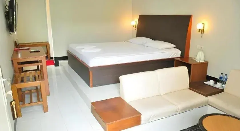 Bed in Hotel Minahasa Bed in Hotel Minahasa