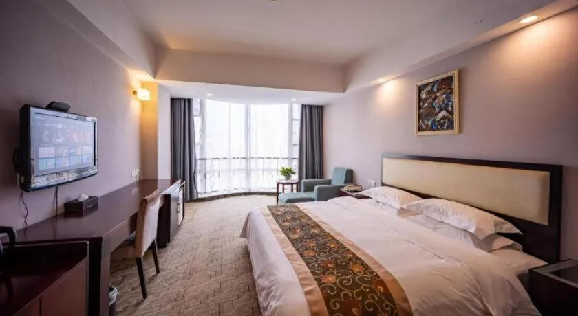 Bed in Wuhan Newport International Hotel