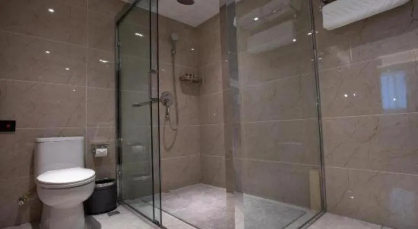 Kunming Greenlake View Hotel