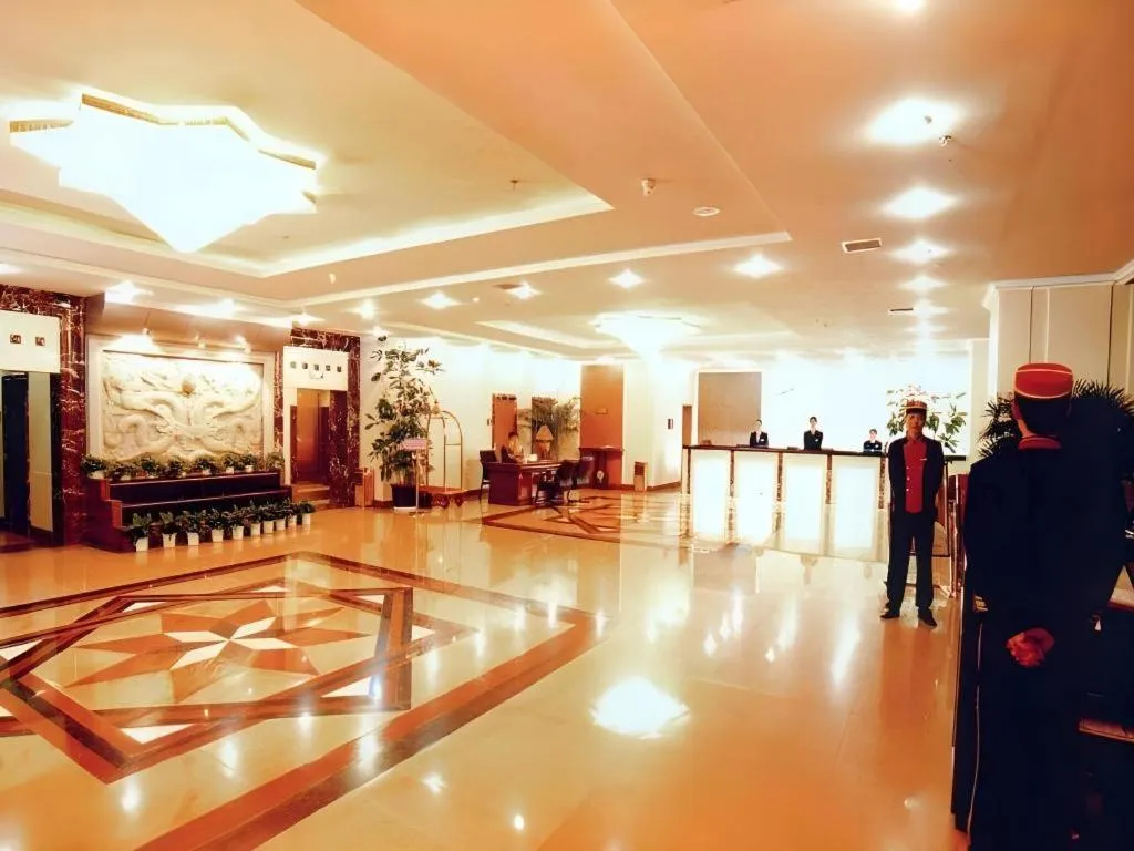 Kunming Greenlake View Hotel