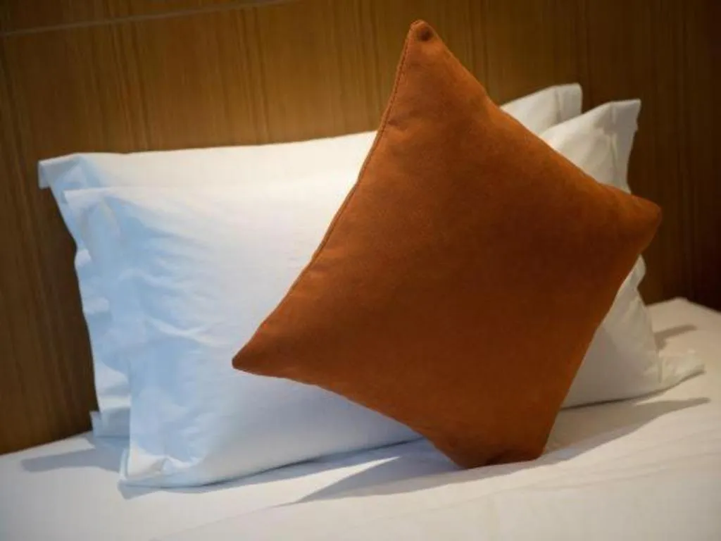 Bed in Kunming Greenlake View Hotel