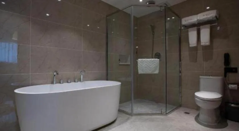 Kunming Greenlake View Hotel