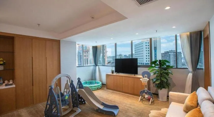 Kunming Greenlake View Hotel