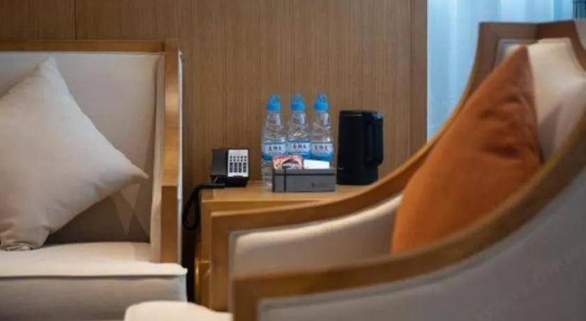 Kunming Greenlake View Hotel