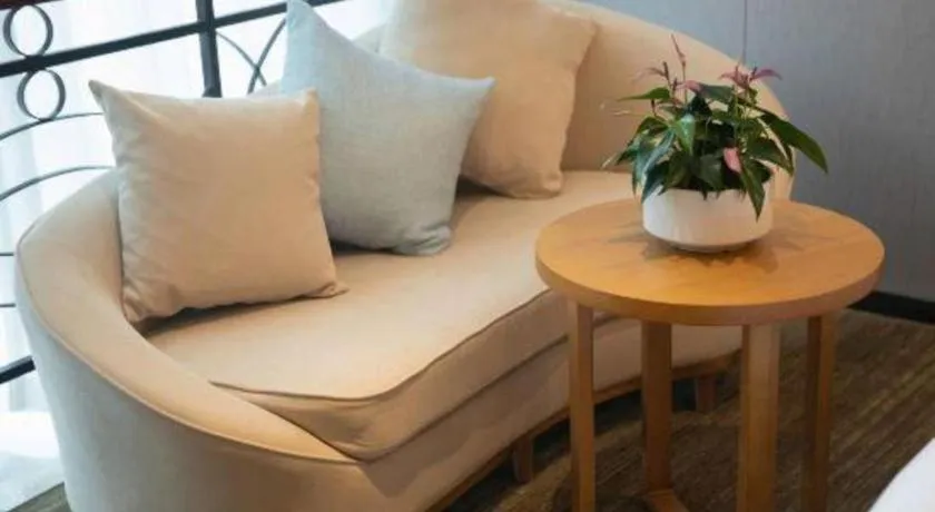 Kunming Greenlake View Hotel