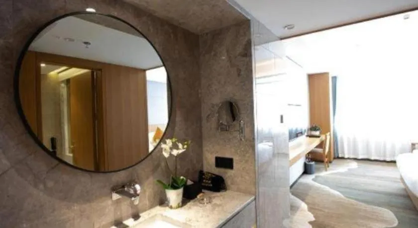 Kunming Greenlake View Hotel