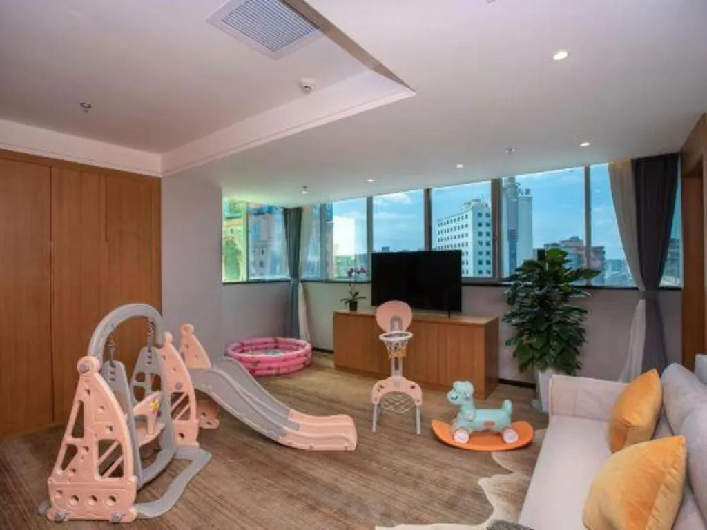 Kunming Greenlake View Hotel