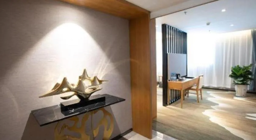 Kunming Greenlake View Hotel