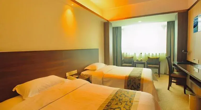 Bed in My Pleasant Hotel Bed in My Pleasant Hotel