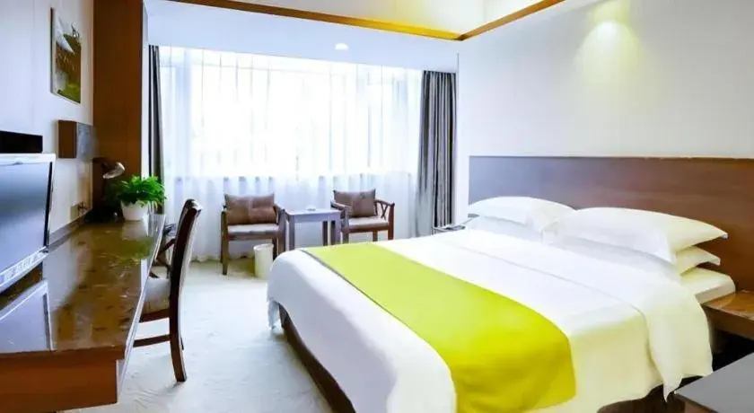 Bed in My Pleasant Hotel Bed in My Pleasant Hotel