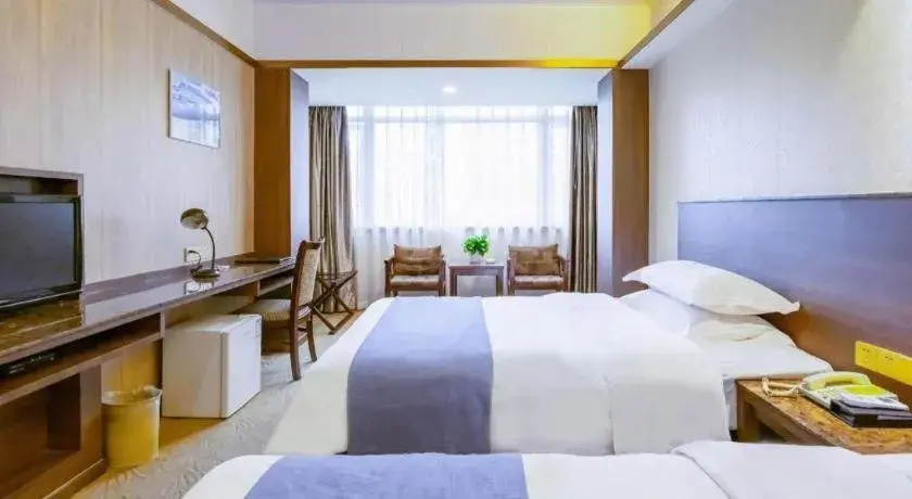 Bed in My Pleasant Hotel Bed in My Pleasant Hotel