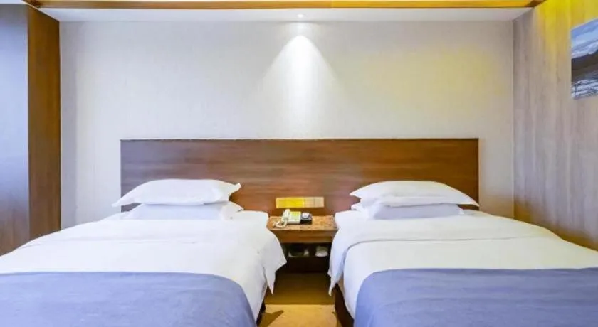 Bed in My Pleasant Hotel