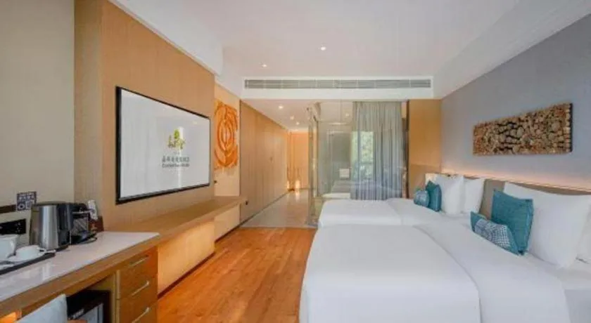Bed in Dongguan Castfast Hotel