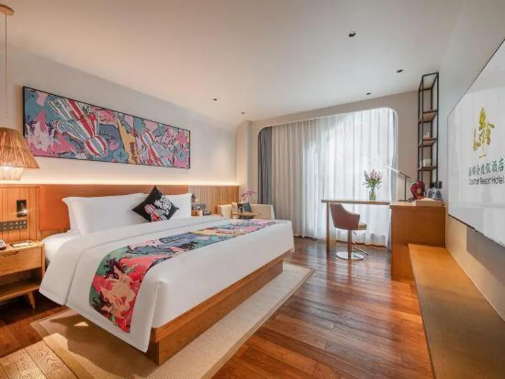 Bed in Dongguan Castfast Hotel