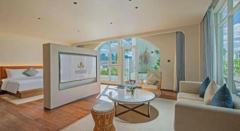 Bed in Dongguan Castfast Hotel