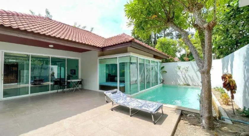 The Living Pool Villas