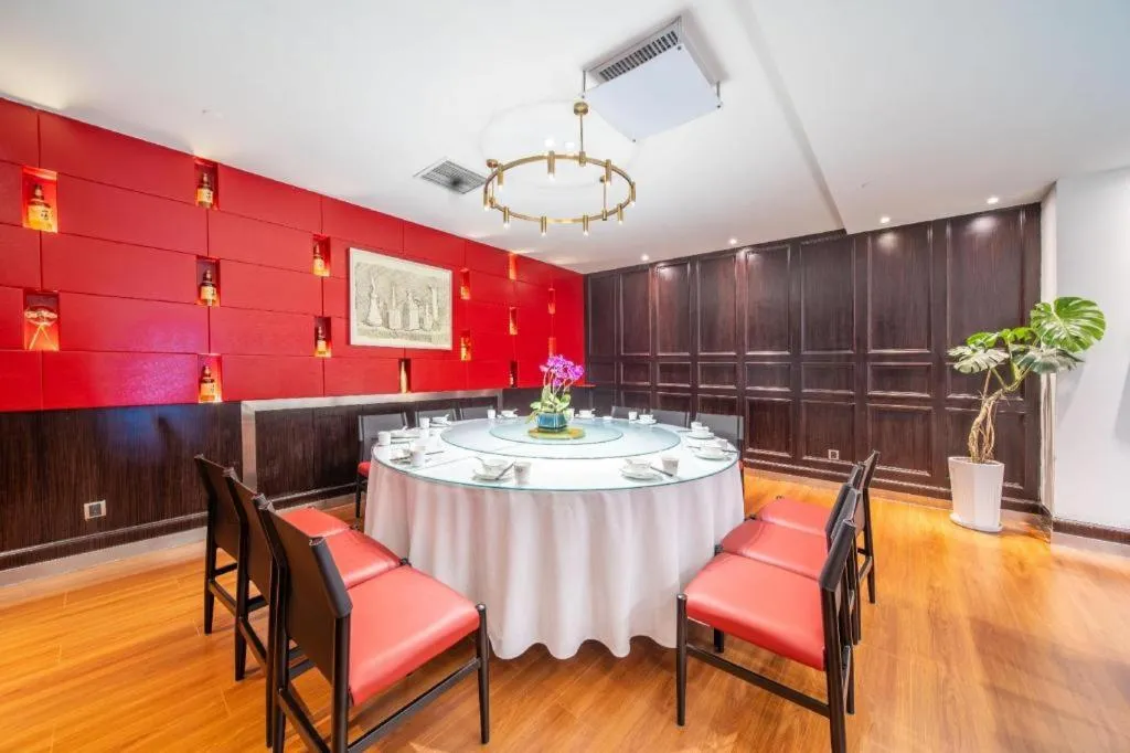 Urumqi Bayinhe Hotel