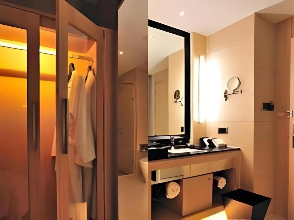 Urumqi Bayinhe Hotel