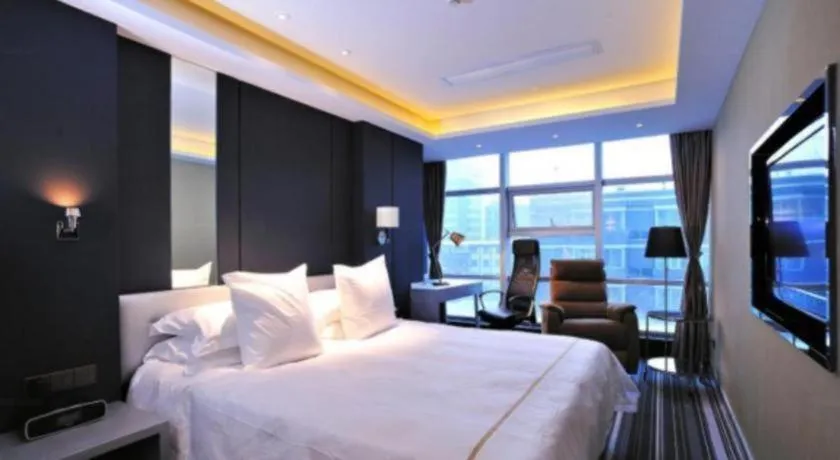 Bed in Urumqi Bayinhe Hotel