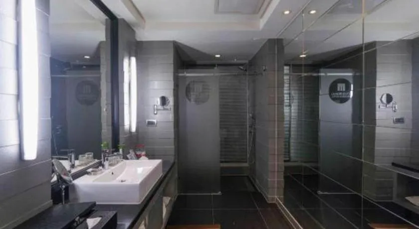 Urumqi Bayinhe Hotel