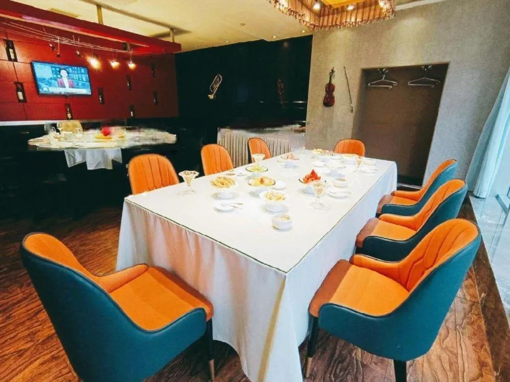 Urumqi Bayinhe Hotel