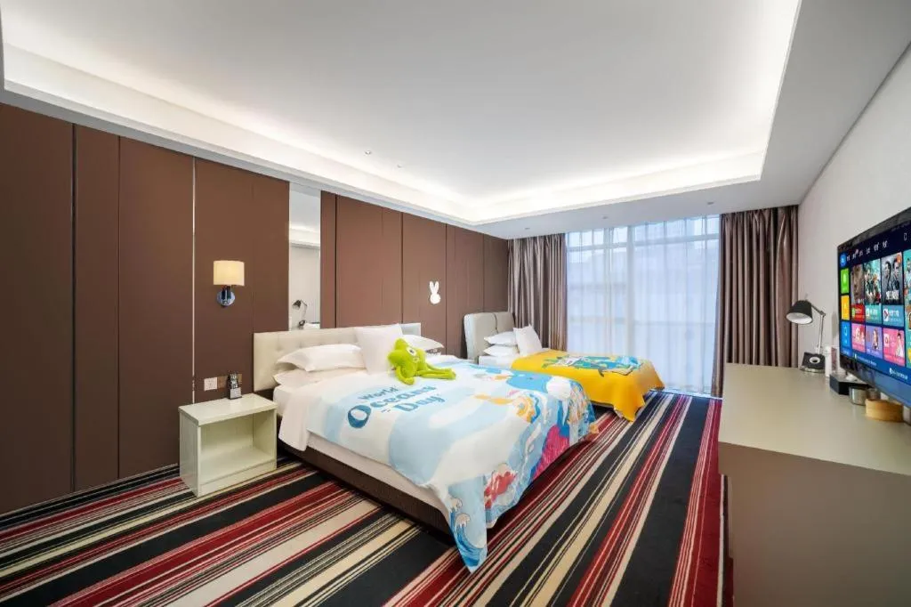 Bed in Urumqi Bayinhe Hotel