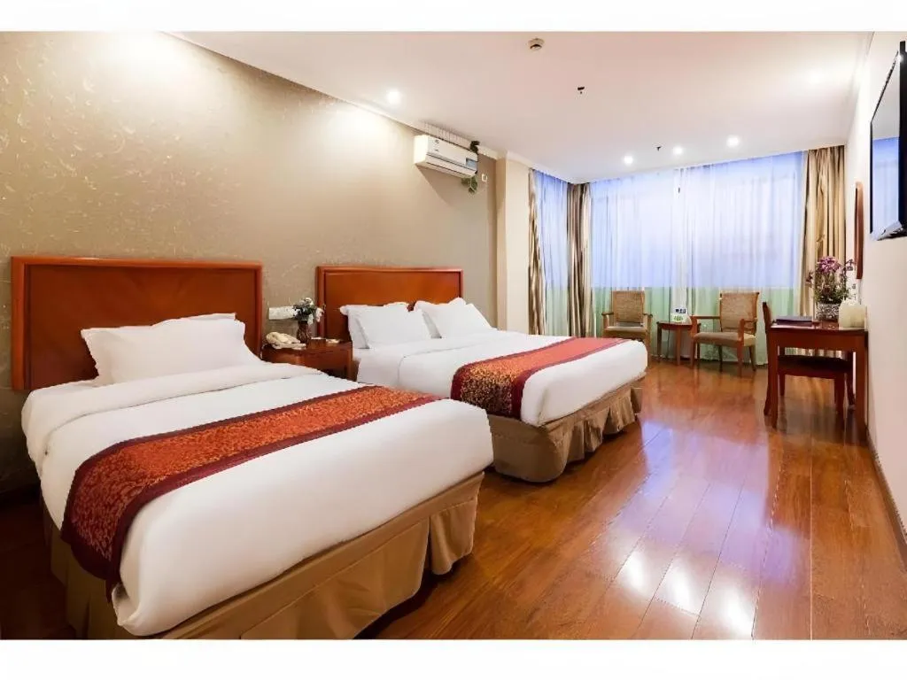 Bed in GreenTree Inn Jiangsu Wuxi Meiyuan Kaiyuan Temple Subway Master Station Express Hotel