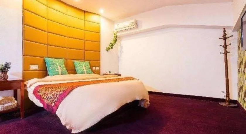 Bed in GreenTree Inn Jiangsu Wuxi Meiyuan Kaiyuan Temple Subway Master Station Express Hotel