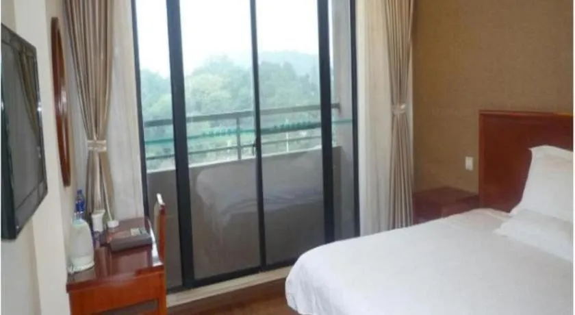 Bed in GreenTree Inn Jiangsu Wuxi Meiyuan Kaiyuan Temple Subway Master Station Express Hotel