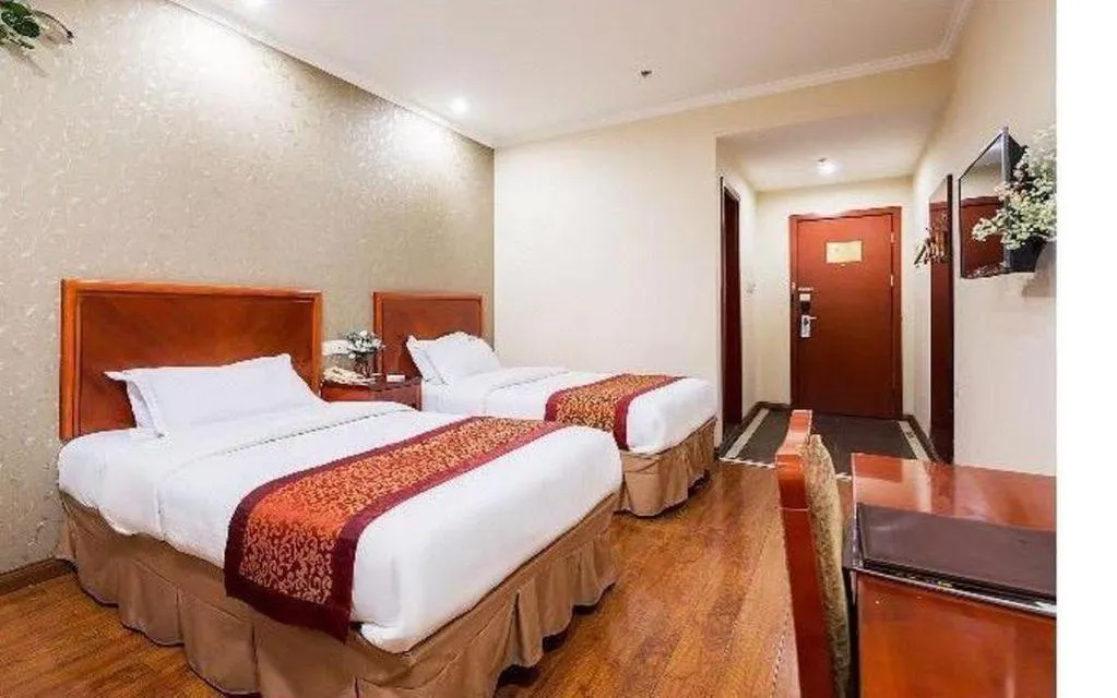 Bed in GreenTree Inn Jiangsu Wuxi Meiyuan Kaiyuan Temple Subway Master Station Express Hotel