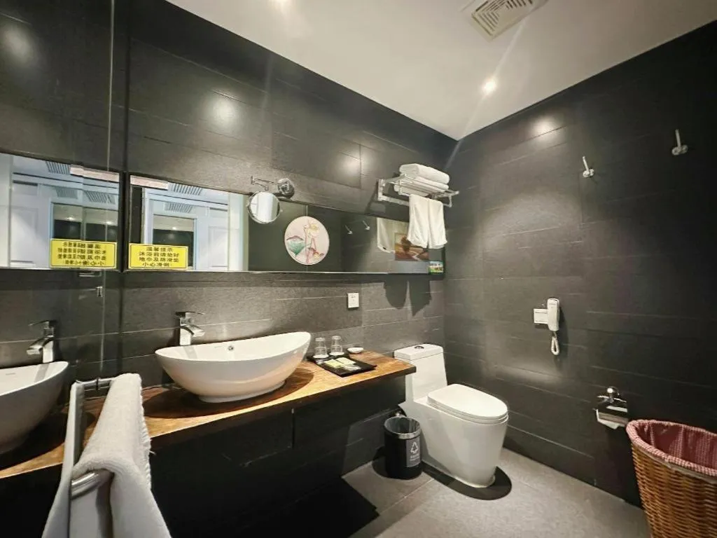 Zhoushan Changzheng Spring Hotel