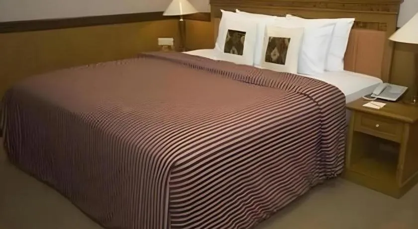Bed in Enhaii Hotel