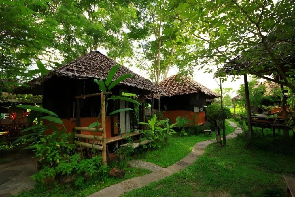 Khun Nai Tern Sai Hotel