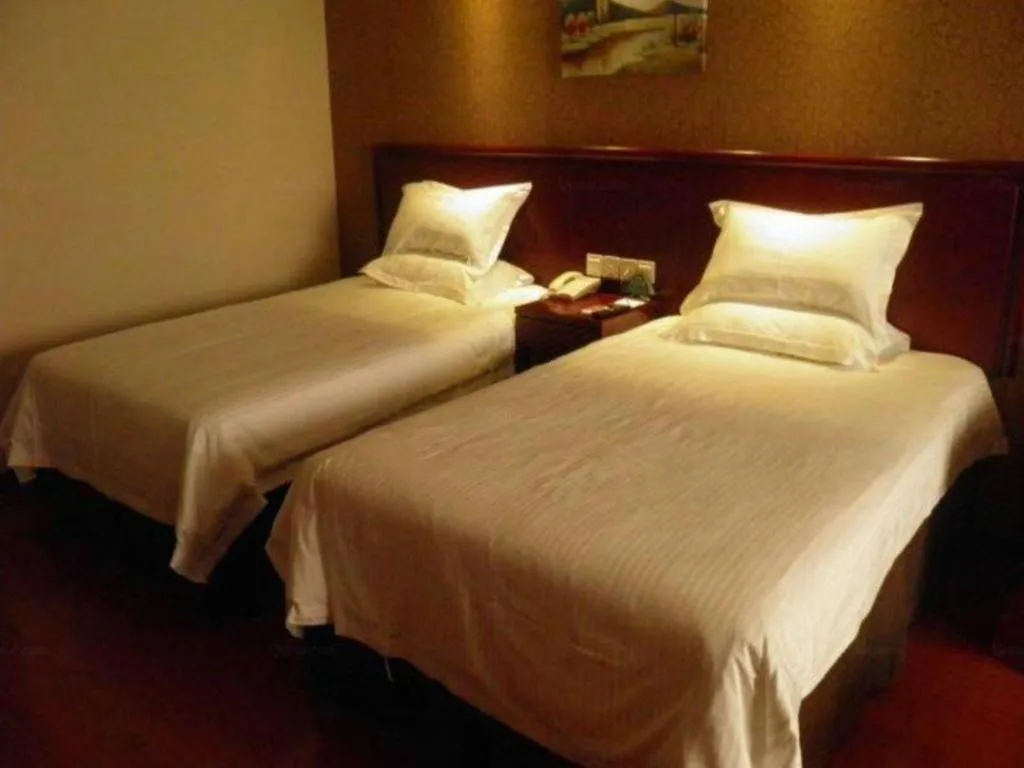 Bed in GreenTree Inn Xi'an Bell and Drum Tower Food Street Ancient City Wall Ximen Express Hotel