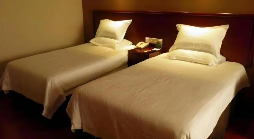 Bed in GreenTree Inn Xi'an Bell and Drum Tower Food Street Ancient City Wall Ximen Express Hotel