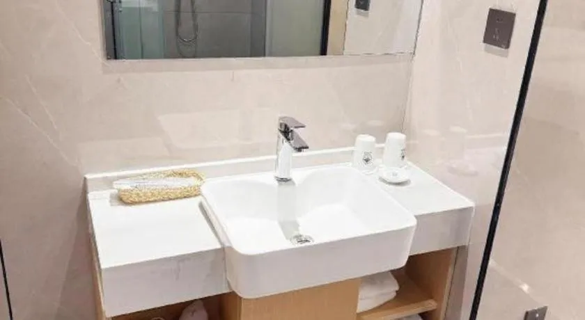 GreenTree Inn Xi'an Bell and Drum Tower Food Street Ancient City Wall Ximen Express Hotel