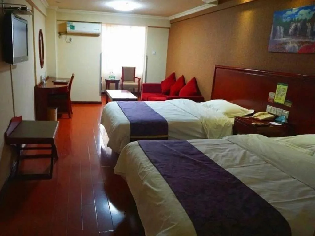 Bed in GreenTree Inn Xi'an Bell and Drum Tower Food Street Ancient City Wall Ximen Express Hotel