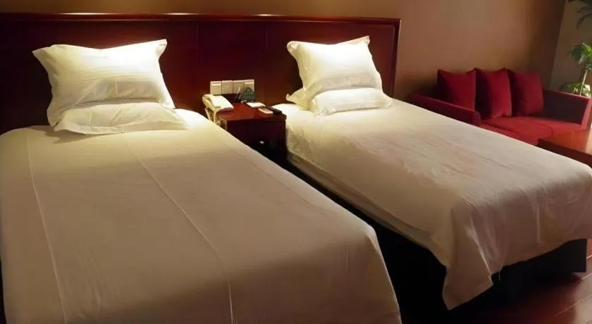 Bed in GreenTree Inn Xi'an Bell and Drum Tower Food Street Ancient City Wall Ximen Express Hotel